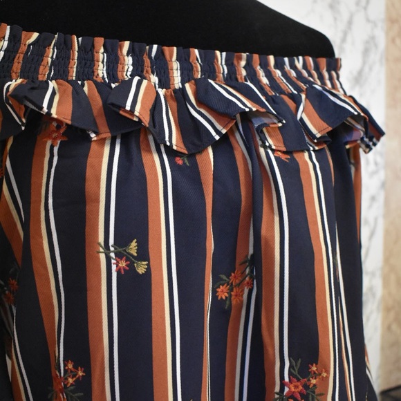 NWT Miss Me Blouse - Picture 2 of 5